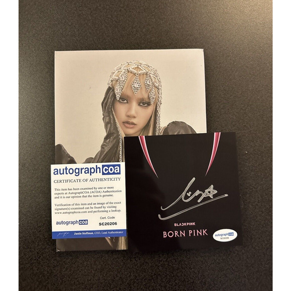 AUTOGRAPHED LISA Blackpink - Born Pink SIGNED CD Insert COA ACOA Cert #SC20206 - Picture 1 of 2